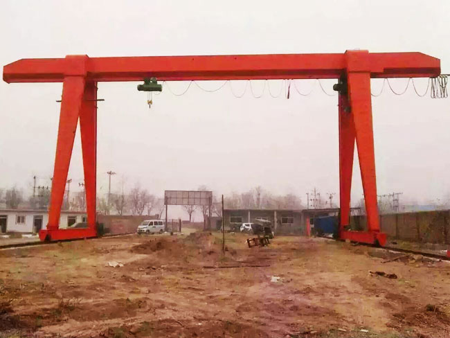 全包式門(mén)式起重機(jī)